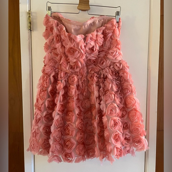 Dress The Population Sasha Strapless Mini Dress - Picture 3 of 9